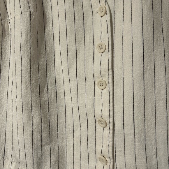 Divided Cream Gray Buttoned Sleeveless Tunic Size XL - Picture 6 of 11